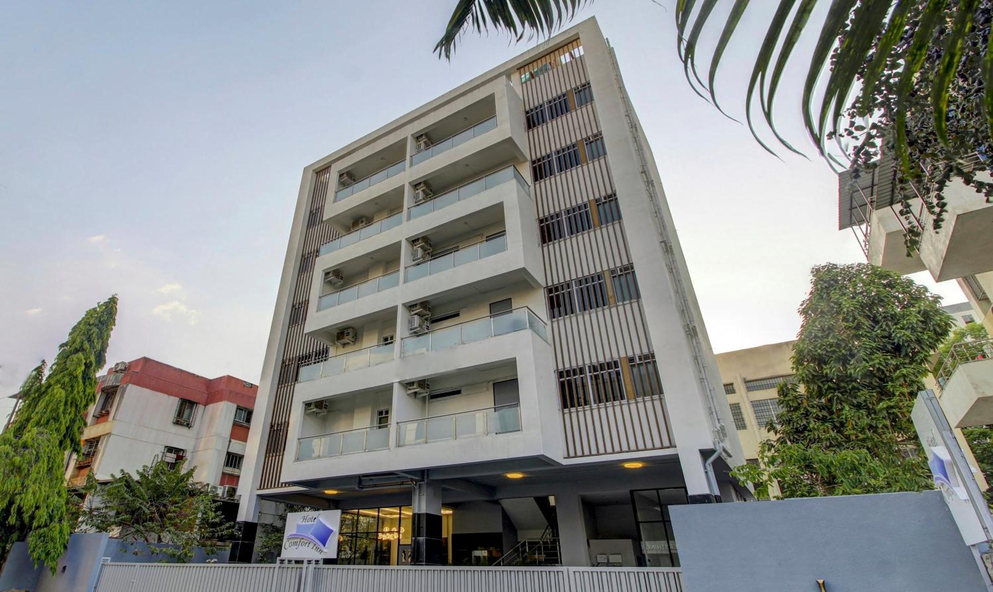 Comfort Inn Baner- Indian Nationals Only Poona Buitenkant foto